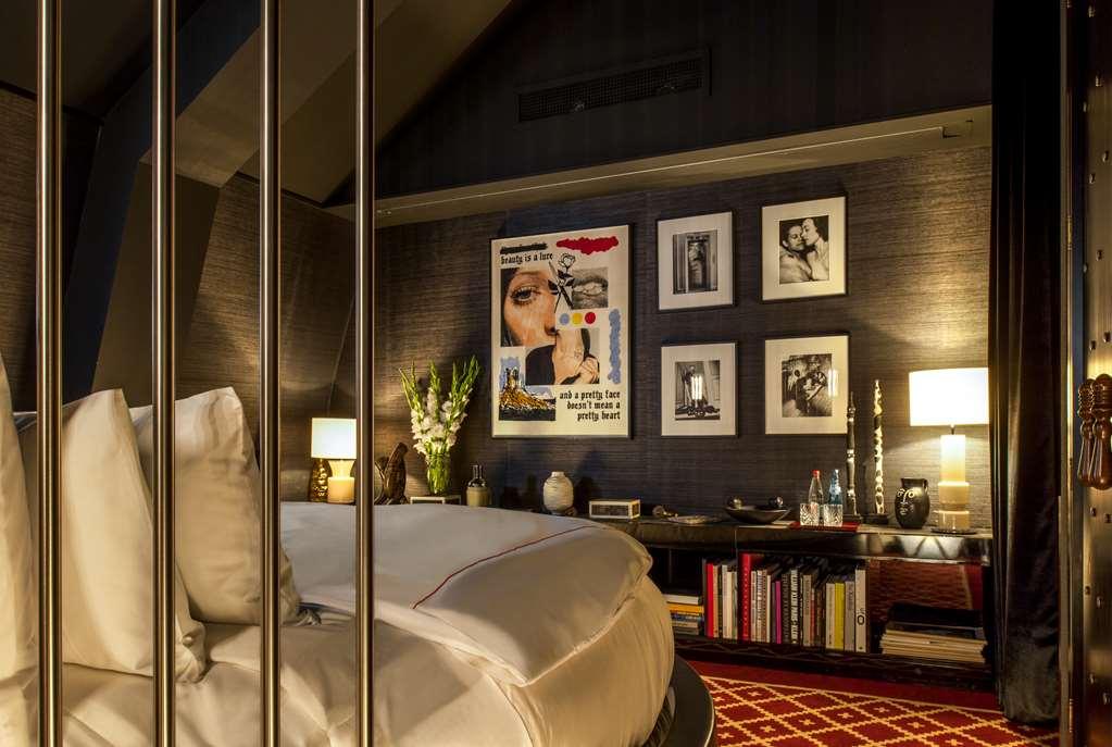 Experimental Marais Hotel Paris Phòng bức ảnh